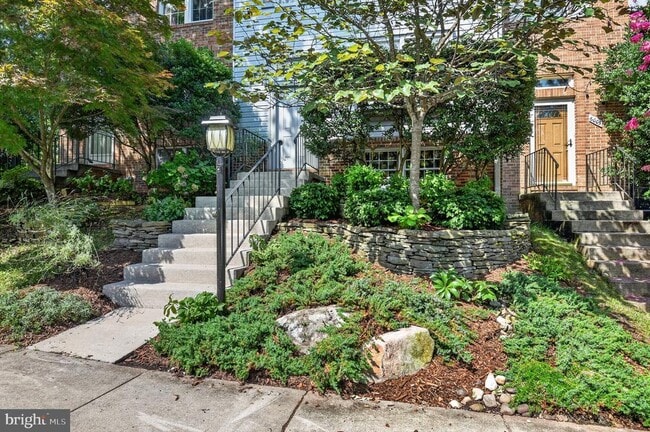 Building Photo - 6003 Chicory Pl