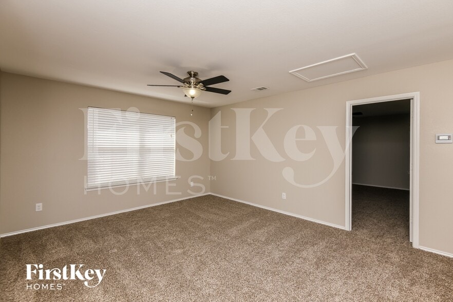 Building Photo - 8825 Quarry Ridge Trail