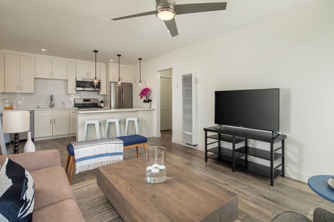Building Photo - Pacific Apartment Homes LLC on Sierra Street
