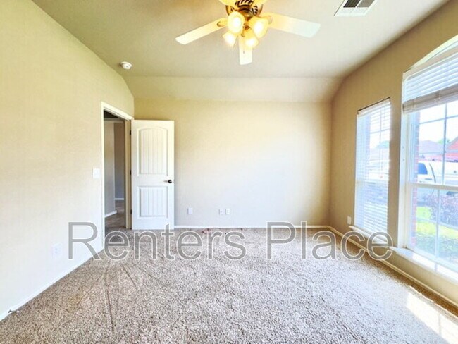 Building Photo - 12515 S Cedar Pl
