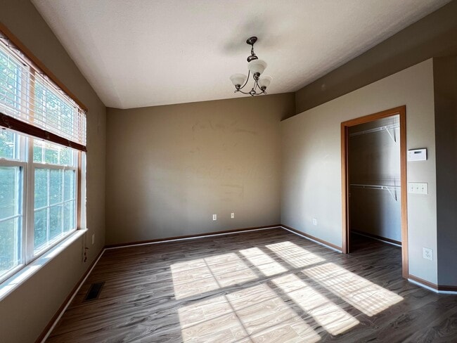 Building Photo - 6171 Womersley Dr