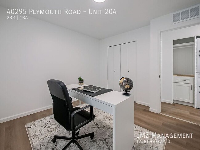 Building Photo - 40295 Plymouth Rd