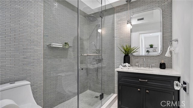 Building Photo - 1347 Seward St