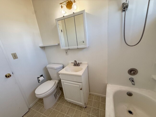 Building Photo - 1741 Lahoud Dr