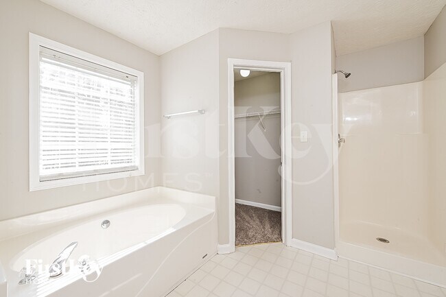 Building Photo - 164 Highland Cir