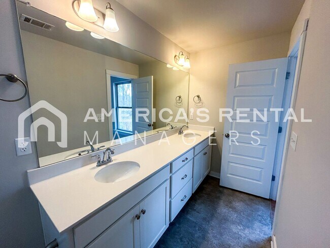 Building Photo - MOVE-IN SPECIAL!!! - Home for Rent in McCalla, AL!!! Available to View Now!!! - Sign a lease by 3...