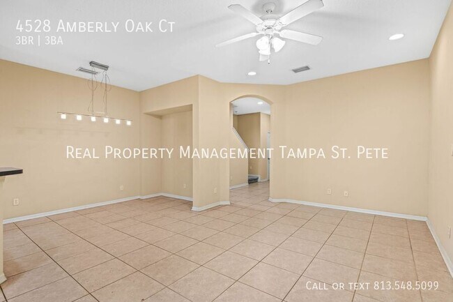 Building Photo - 4528 Amberly Oaks Ct