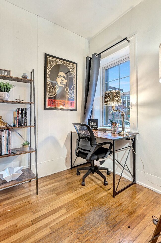 Building Photo - CASS D APARTMENTS-516 Kirby
