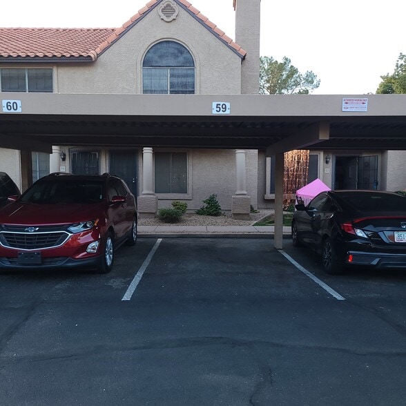 Building Photo - 3491 N Arizona Ave