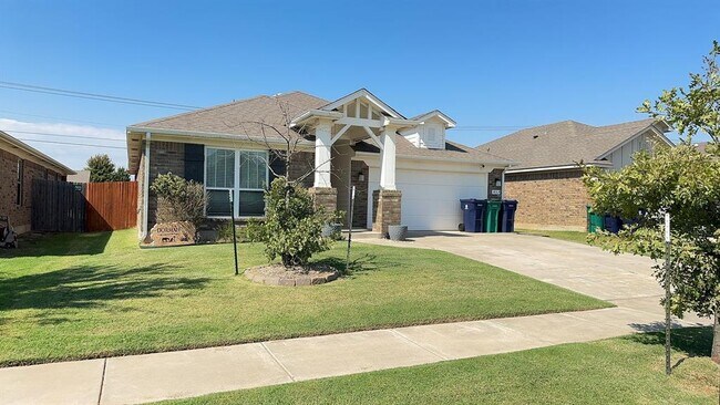 Primary Photo - 457 Compass Dr