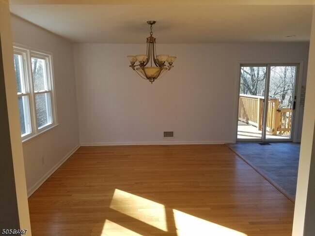 Building Photo - 41 Prospect Rd