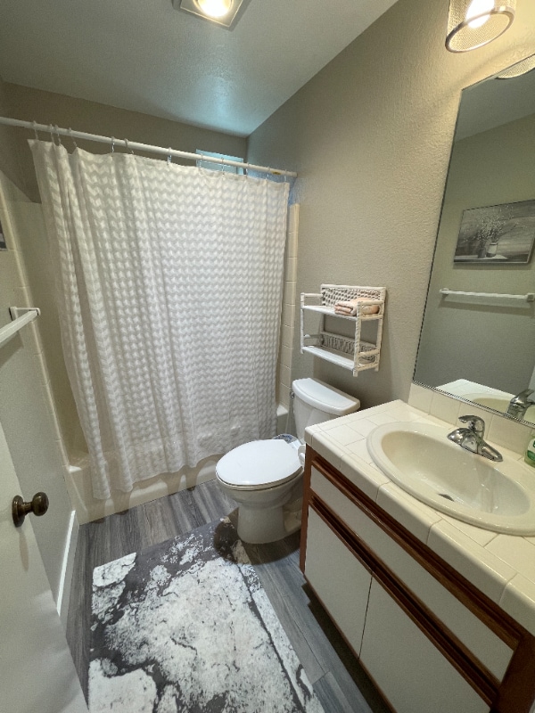 Building Photo - 605 S Myers St