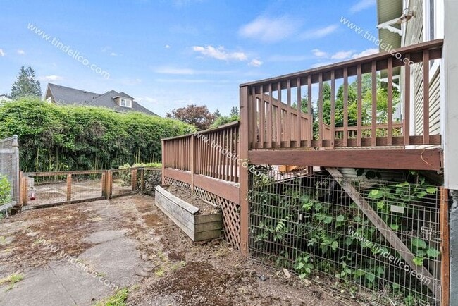 Building Photo - 4 Bedroom, 3 Bathroom Home 3000 + Square feet - A Must See In Abernethy School Boundary