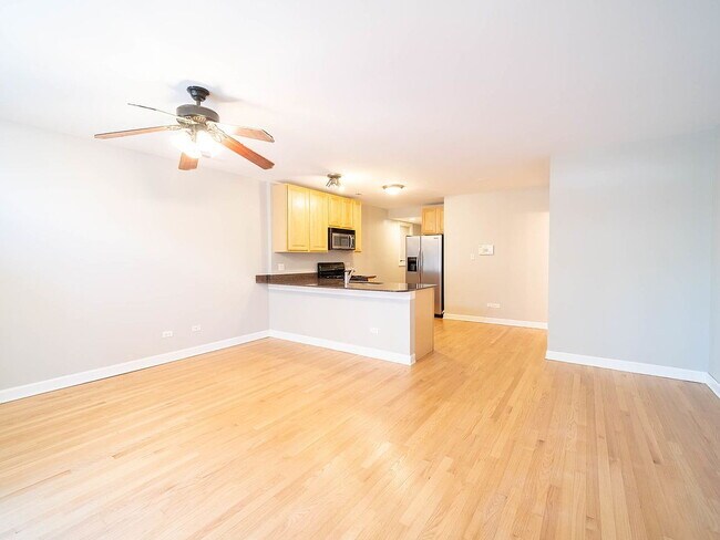 Building Photo - "Discover Urban Elegance: Spacious 2-Bed, ...