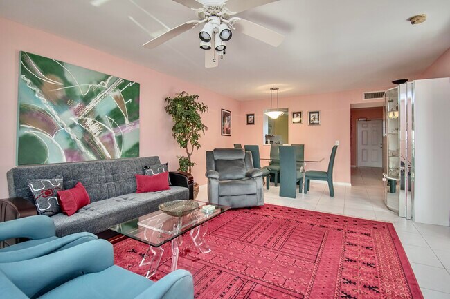 Building Photo - 14671 Bonaire Blvd