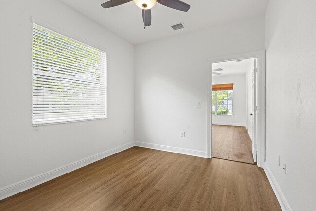 Building Photo - 17464 SW 47th Ct