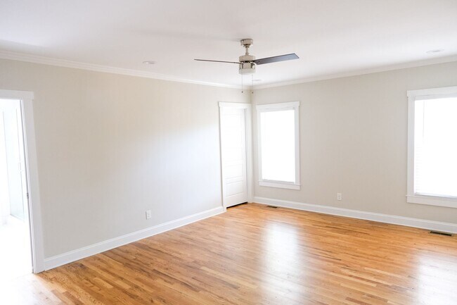 Building Photo - 3 Bedroom, 3 Bath House in Prime Augusta C...