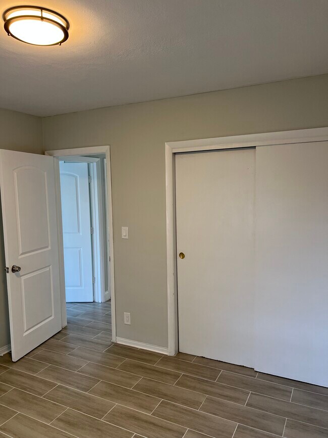 Bedroom 2 - 325 SW 14th Ct