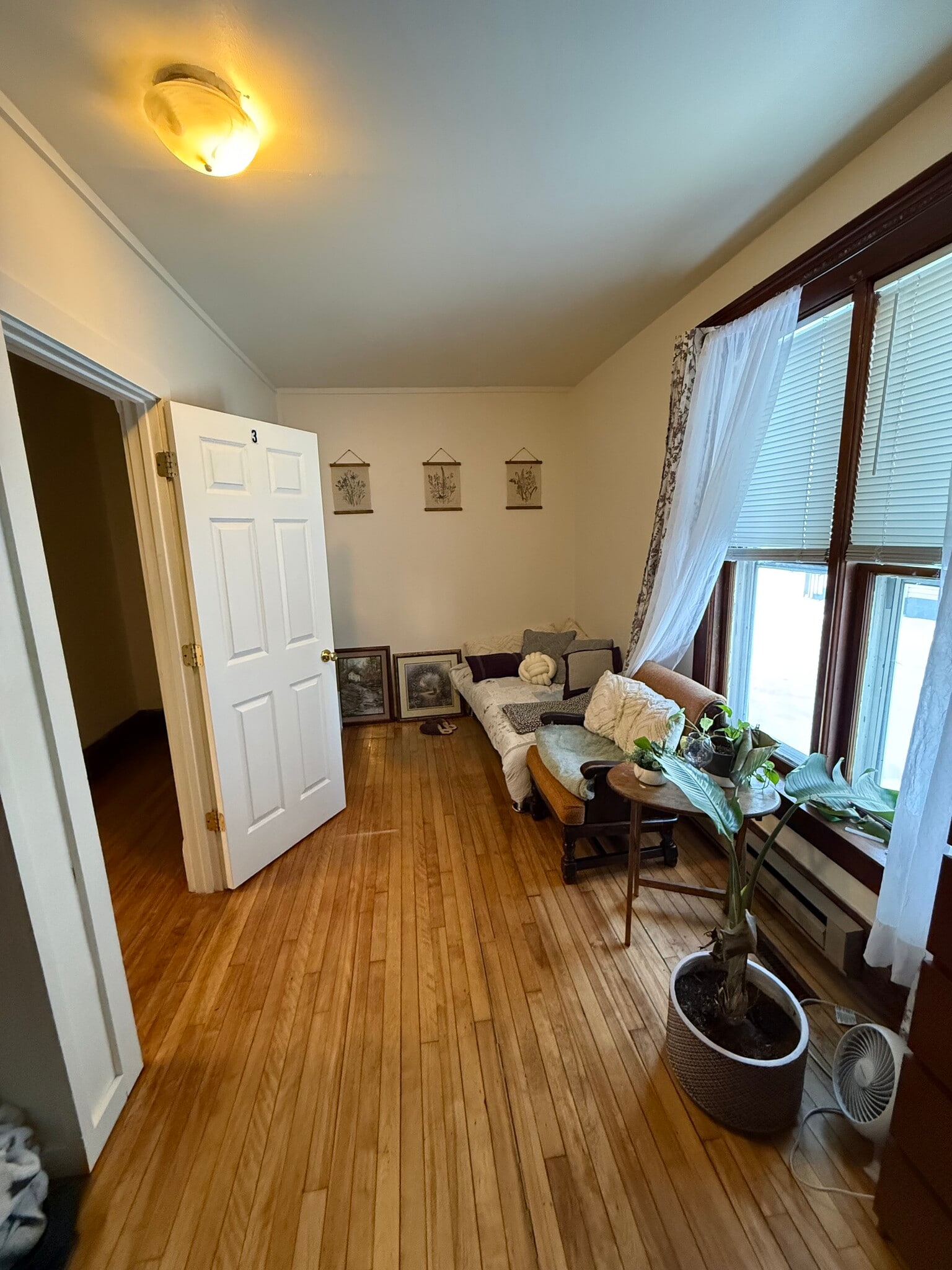 Building Photo - 1026 Oxford Ave