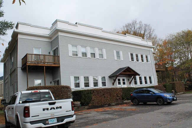 Primary Photo - 38 Church St