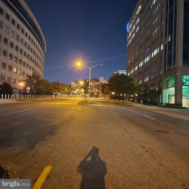 Building Photo - 4126 Hanson Oaks Dr