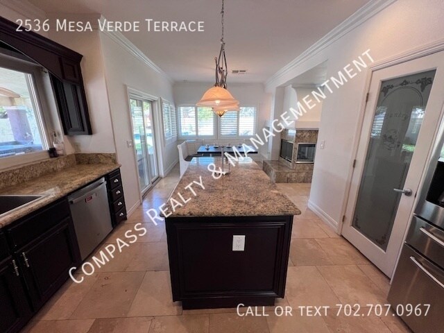 Building Photo - 2536 Mesa Verde Terrace