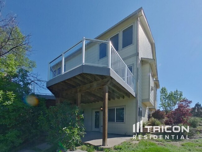 Building Photo - 850 Merrimac River Way