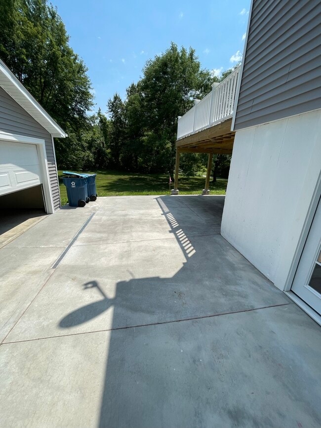 Building Photo - 241 Madison Ave