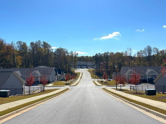 Building Photo - 235-B Alston Ridge Dr