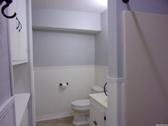 Building Photo - 215 Danville