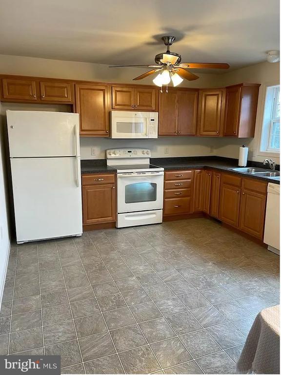 Building Photo - 6224 Galleon Drive