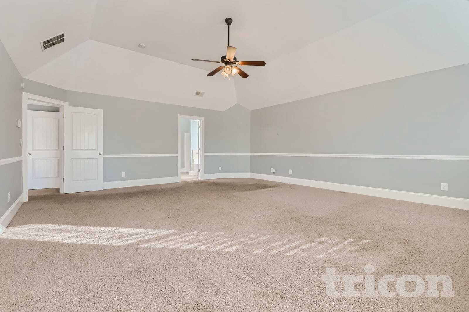 Building Photo - 223 Danvers St