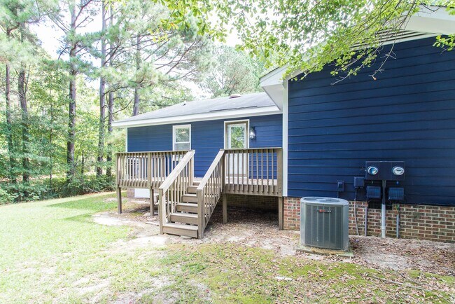 Building Photo - Welcome to Angier Townhomes