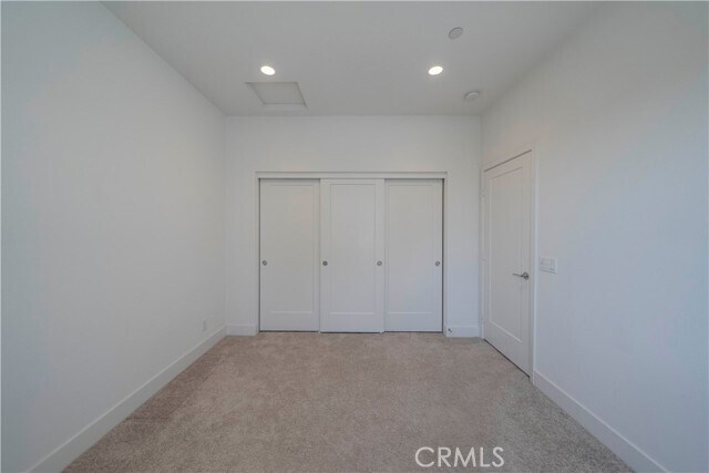 Building Photo - 251 Novel