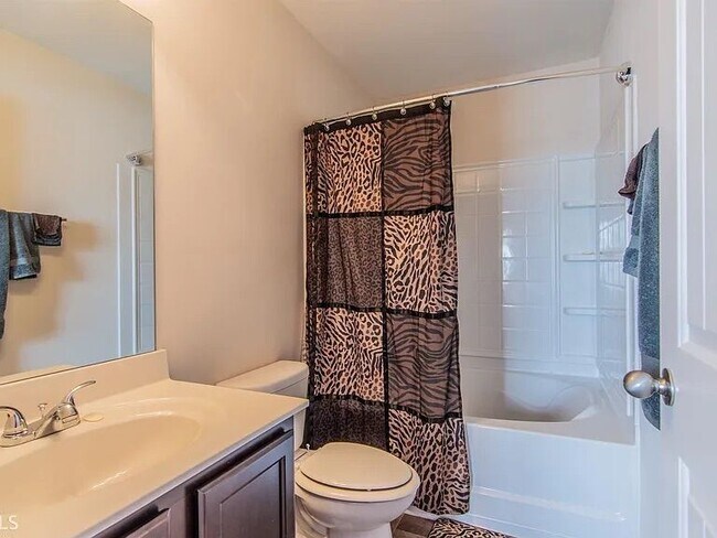 Building Photo - 3255 Garden Glade Ln