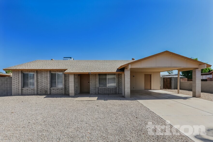Building Photo - 7334 W Carol Ave