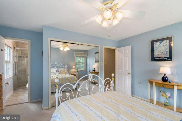 Building Photo - 3229 Manitoba Dr