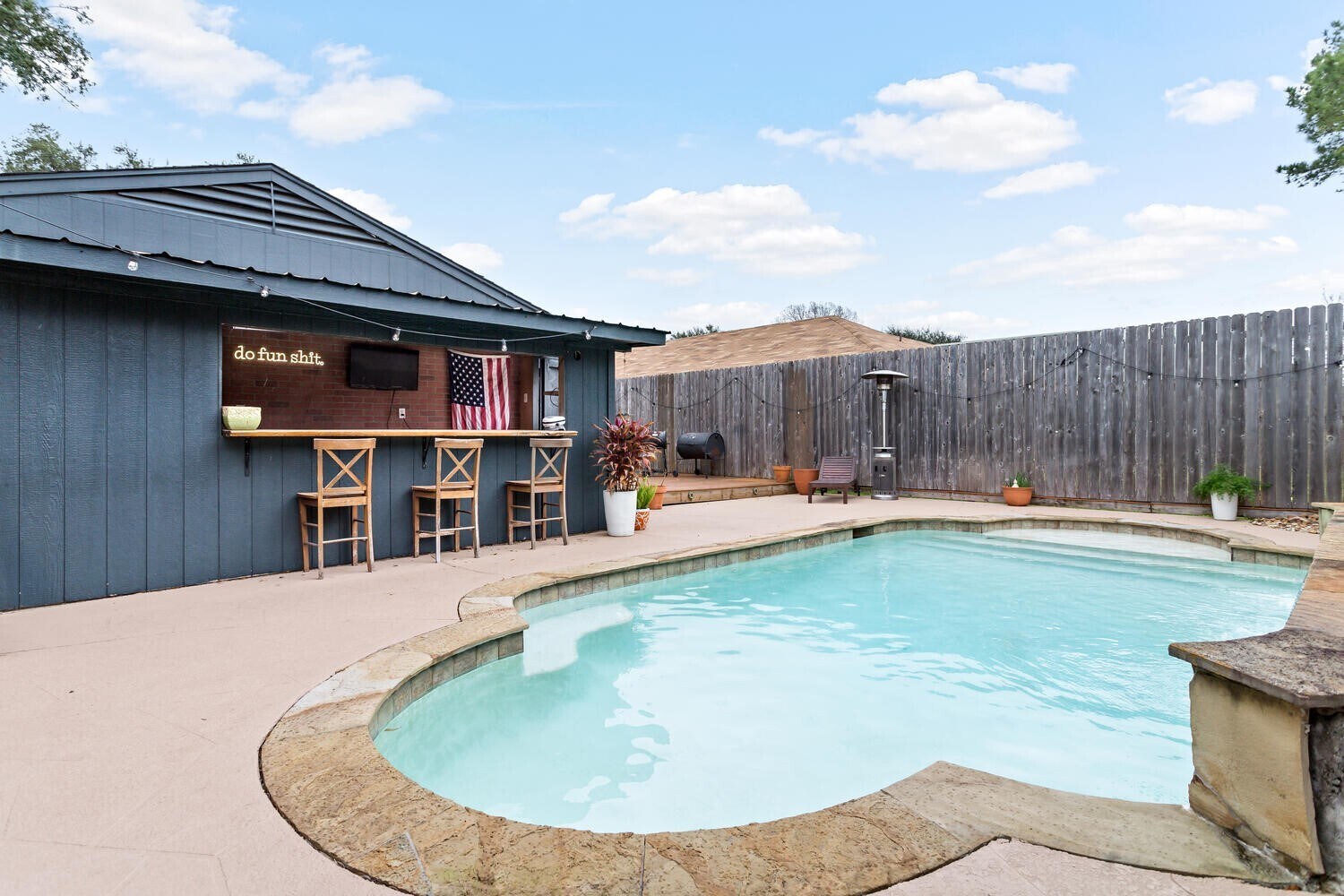 Pool Area Daytime - 5885 Woodway Dr