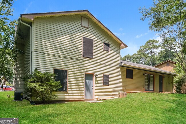 Building Photo - 5517 Hadrian Ct