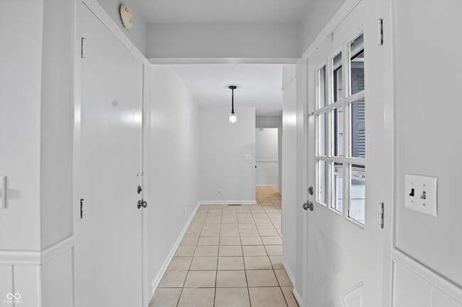 Building Photo - 2922 E Smoky Row