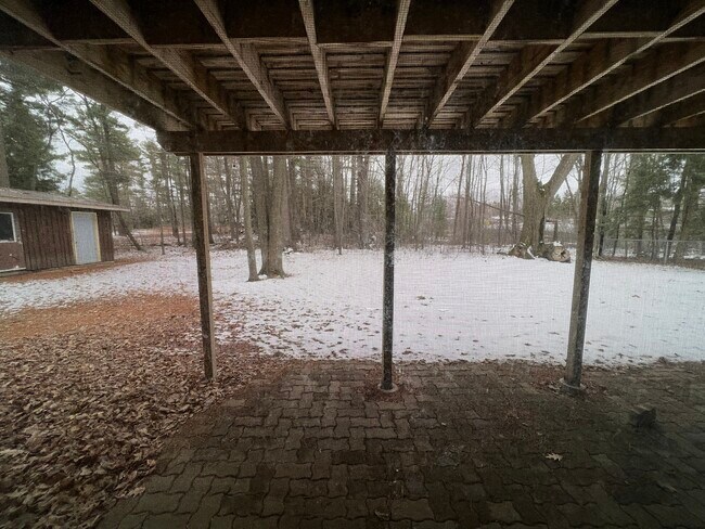 Building Photo - 2711 Jelinek Ave