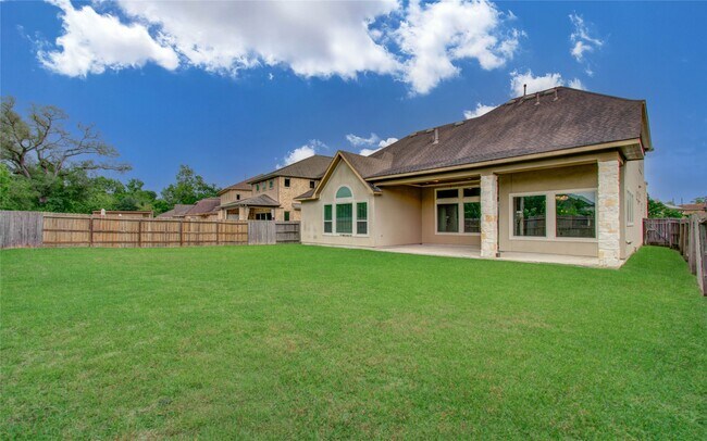 Building Photo - 2403 Orchard Way