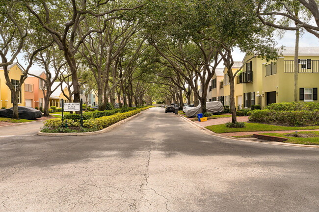 Building Photo - 5900 Michaux St