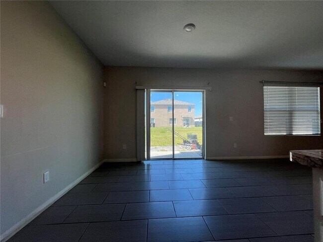 Building Photo - 1378 Fox Squirrel Dr