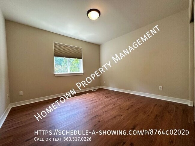 Building Photo - 7301 Ashdown Ln SE