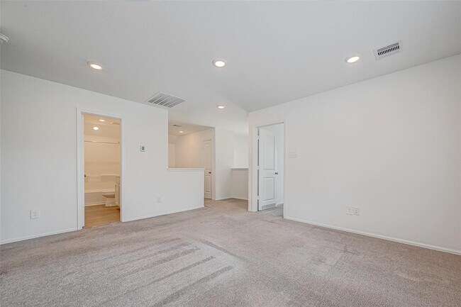 Building Photo - 22084 Juniper Crossing Dr