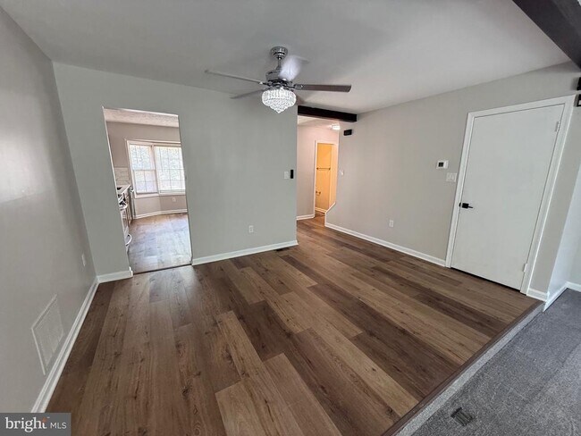 Building Photo - 5512 E Boniwood Turn