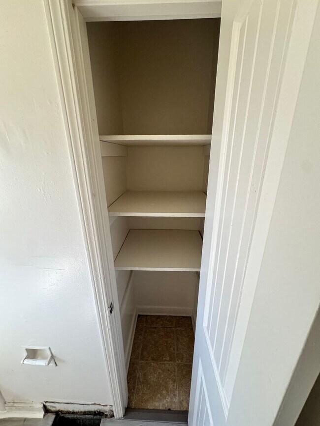 Building Photo - 3/1 House in Shelby, NC