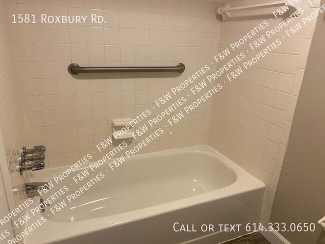 Building Photo - 1581 Roxbury Rd