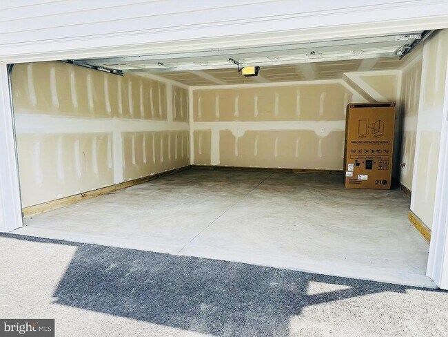 Building Photo - 150 Copperleaf Dr